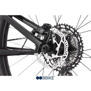 Freni a disco idraulici Shimano Deore sulla Cannondale Scalpel Carbon 3 – controllo e potenza per trail XC.