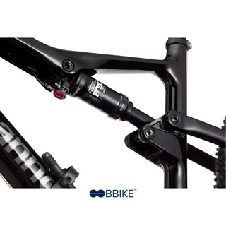 Sospensione posteriore Fox Float Elite su Cannondale Scalpel Carbon SE 2 – ammortizzazione di livello racing per trail.
