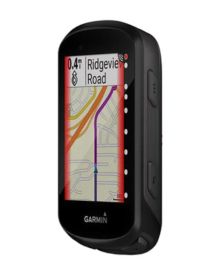 Garmin Edge 530, lato sinistro del dispositivo, ciclocomputer GPS per ciclismo con pulsanti ergonomici e design aerodinamico.