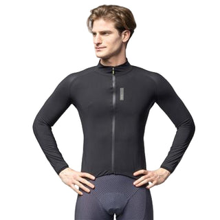 Maglia ciclismo Pissei PrimaPelle maniche lunghe vista frontale, tessuto ultraleggero e aderente per massima aerodinamicità e comfort in sella.