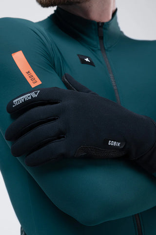 Guanti tecnici invernali Gobik Bora 2.0 Polartec, con isolamento termico leggero e design ergonomico per prestazioni elevate nel ciclismo su strada.
