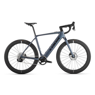 Vista laterale completa della bici elettrica da corsa Look E-765 Optimum Rival AXS con telaio in carbonio.