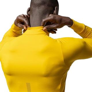 Vista posteriore del collo maglia ciclismo Alé Fondo 3.0 uomo colore giallo zenzero – tessuto termico traspirante per climi freddi, taglio ergonomico professionale.