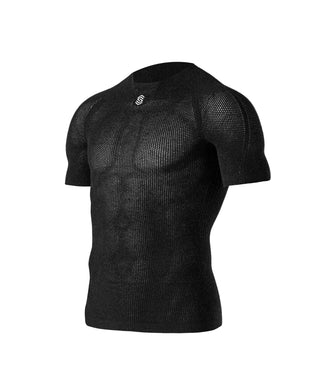 Maglia intima ciclismo uomo SILVERSKIN PRIMO manica corta girocollo vista laterale con vestibilità anatomica aderente.
