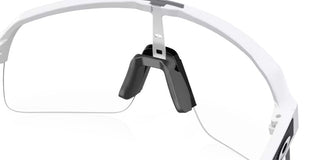 Occhiali da ciclismo Oakley Sutro Lite Matte White Clear to Black Iridium Photochromic vista supporto | BBike