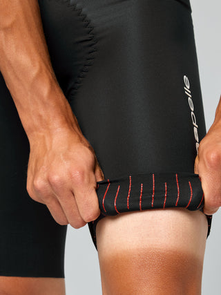 Dettaglio grip interno Pissei Primapelle – silicone antiscivolo per stabilità del pantaloncino da ciclismo.