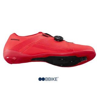 Scarpa Shimano RC300 rossa da ciclismo corsa lato sinistro con profilo aerodinamico – scarpa leggera e compatta per pedalata efficiente su strada