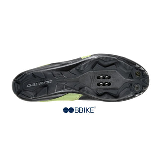 Suola delle scarpe MTB Gaerne Lampo verde in materiale ad alta trazione con attacco per tacchette SPD, perfetta per performance sui trail.