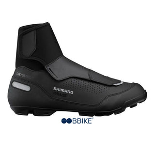 Scarpa da MTB Shimano MW502, nera con collo alto, chiusura protettiva e suola ottimizzata per il fango.