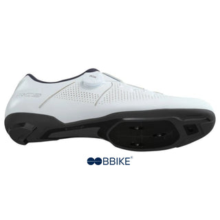 Scarpe da ciclismo su strada Shimano RC302 colore bianco vista laterale, con design aerodinamico e tomaia microforata per massima traspirazione.