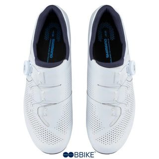Vista superiore delle scarpe Shimano RC302 bianco, con chiusura BOA Fit System e plantare sagomato per supporto ergonomico.