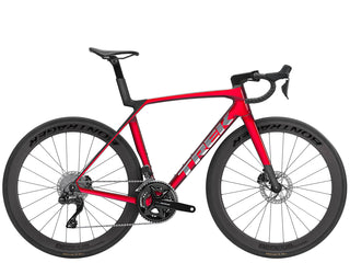 Bicicletta da corsa Trek Madone SL 6 GEN 8 rossa vista laterale | BBIKE