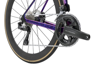 Bicicletta da corsa Trek Madone SLR 7 Gen 8 colore viola vista dettaglio gruppo centrale | BBIKE