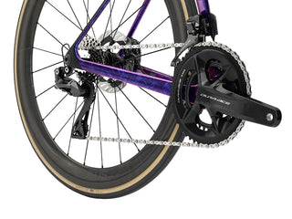 Bicicletta da corsa Trek Madone SLR 9 GEN 8 viola dettaglio movimento centrale | BBIKE